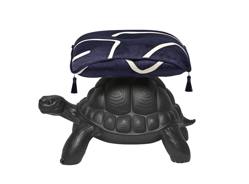 Zijkant Hocker Turtle Carry Pouf Black 36005BL Qeeboo