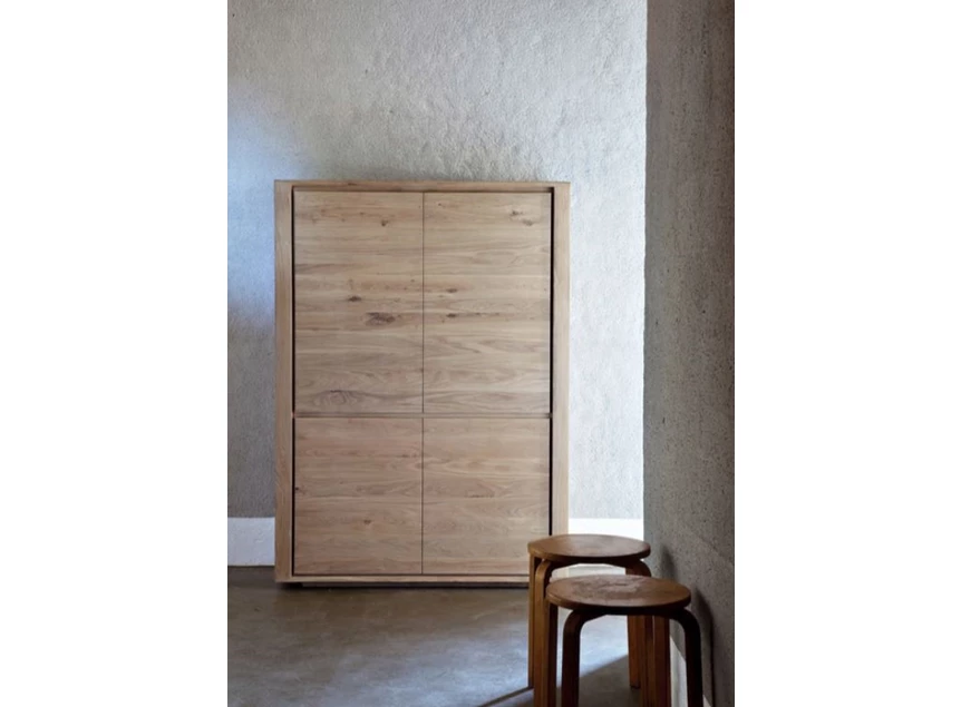 Sfeerfoto Oak Shadow Storage Cupboard 51374 legkast barkast massief eik hout Ethnicraft