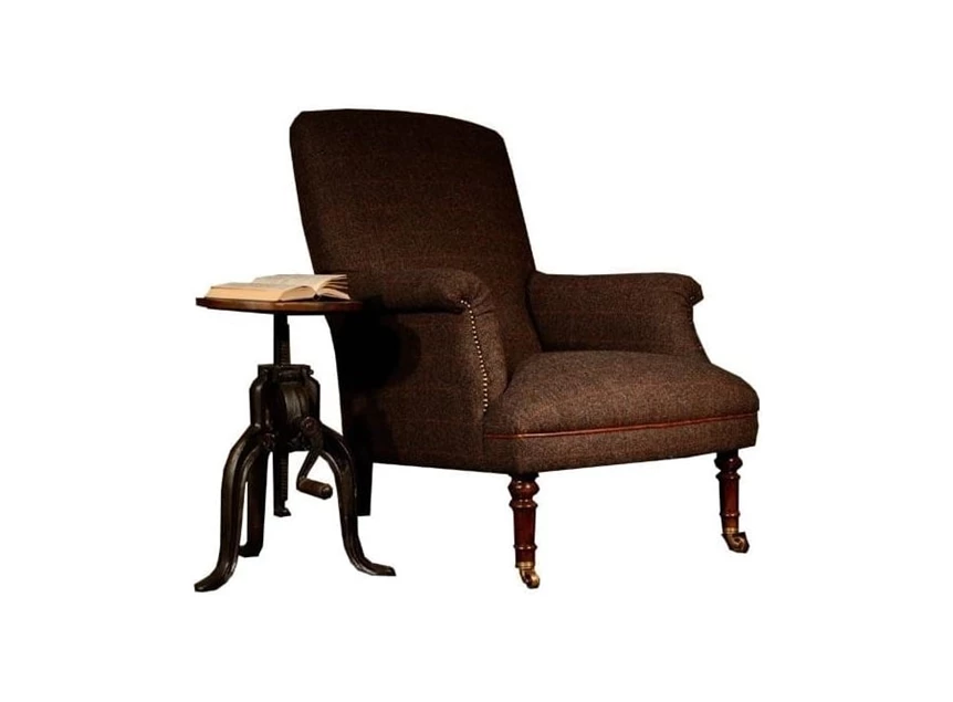 Dalmore chair harris tweed stof wielen mahonie poten engelse stijl fauteuil tetrad