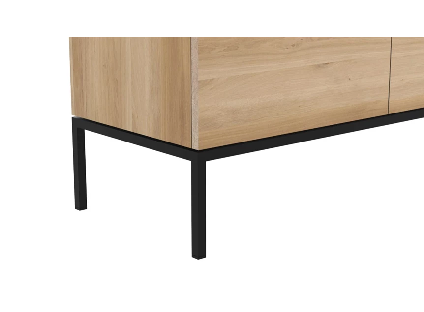Detail poot Oak Ligna Sideboard 51115 dressoir massief eik hout zwart metaal modern design Ethnicraft	