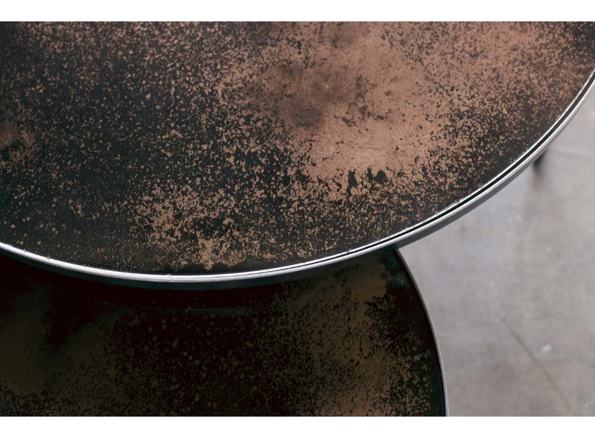 Detail Bronze Nesting Coffee Table 20700 Notre Monde glas metaal zwart	