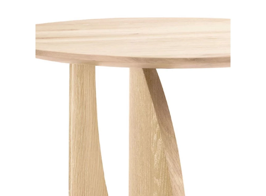 Detail Oak Geometric Side Table 50537 bijzettafel massief eik hout modern design Ethnicraft