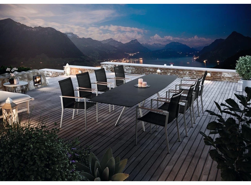 Sfeerfoto Verlengbare tafel Romana bootvorm keramiek Zumsteg by Willisau