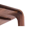 Detail Tafel Valera massief hout amerikaans noten Willisau Edition