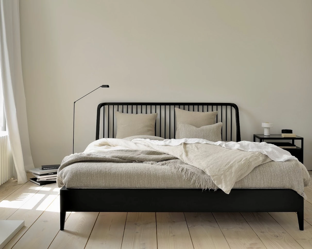 Ethnicraft black oak spindle bedkader
