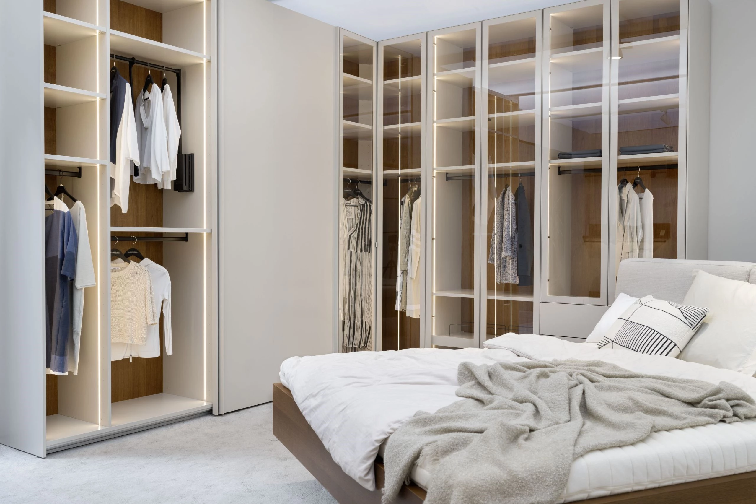 dressing kast miria